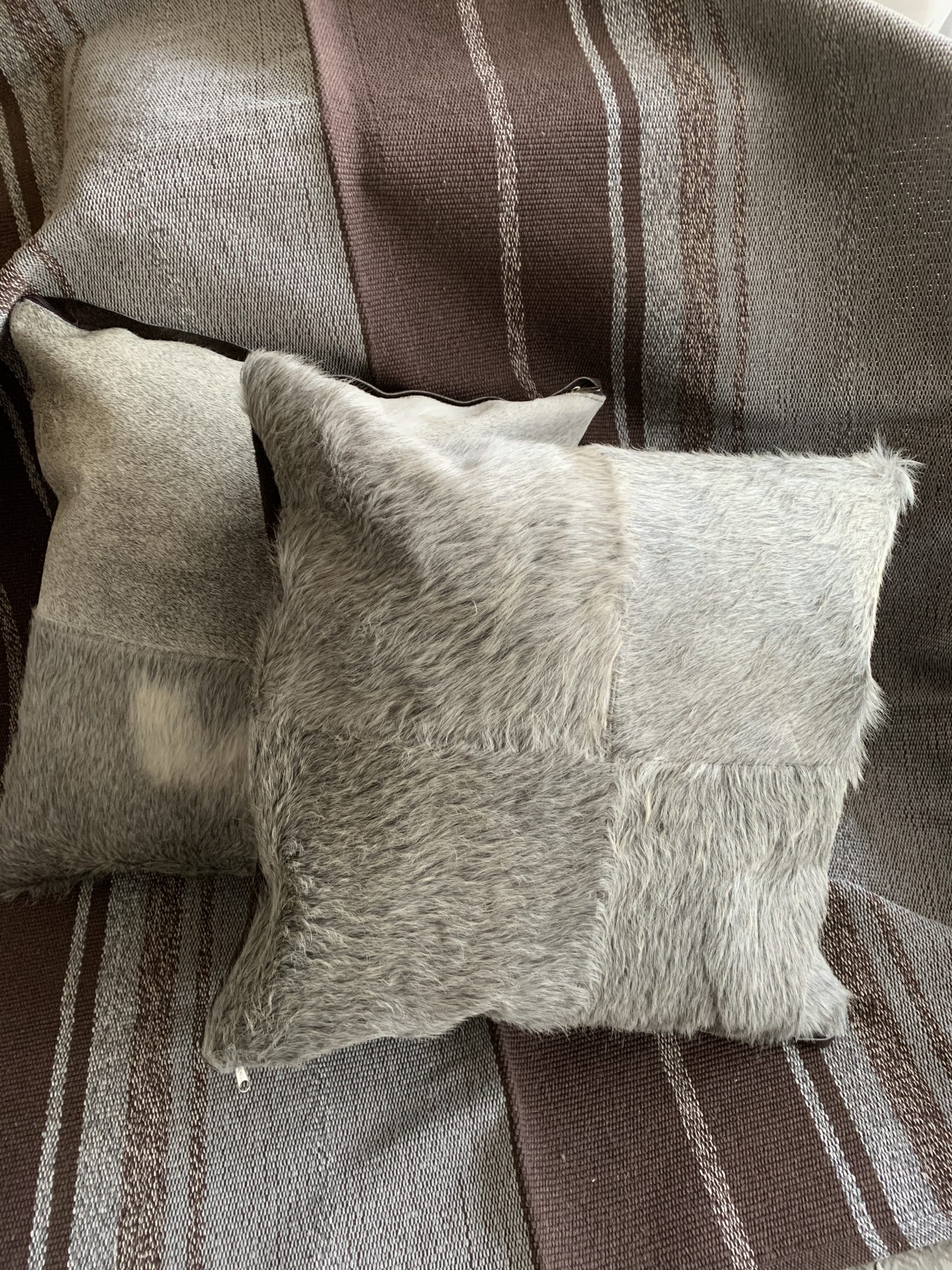 Cojín Cuero Gris 55x55