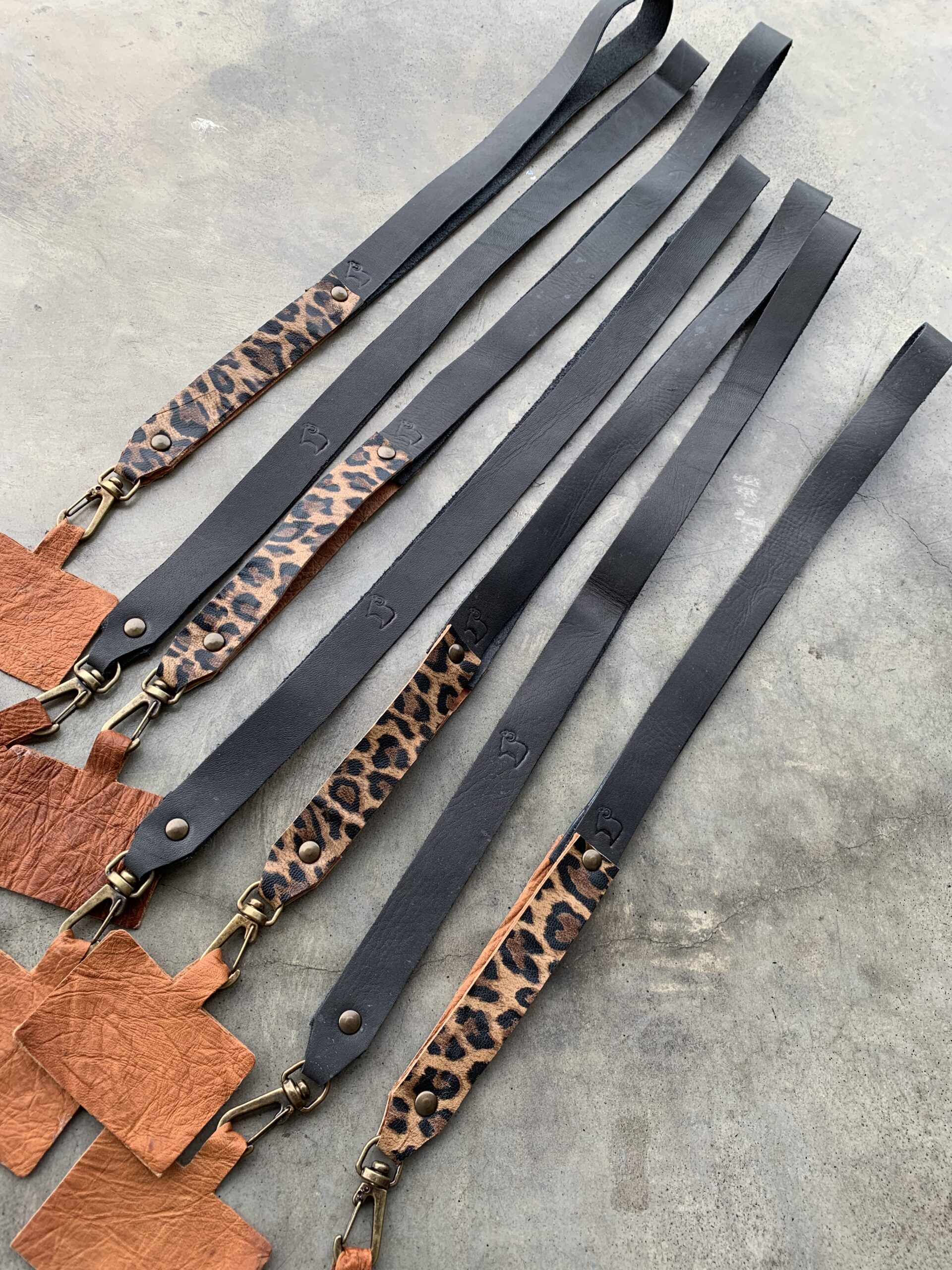 Strap Celular y Llaves Negro